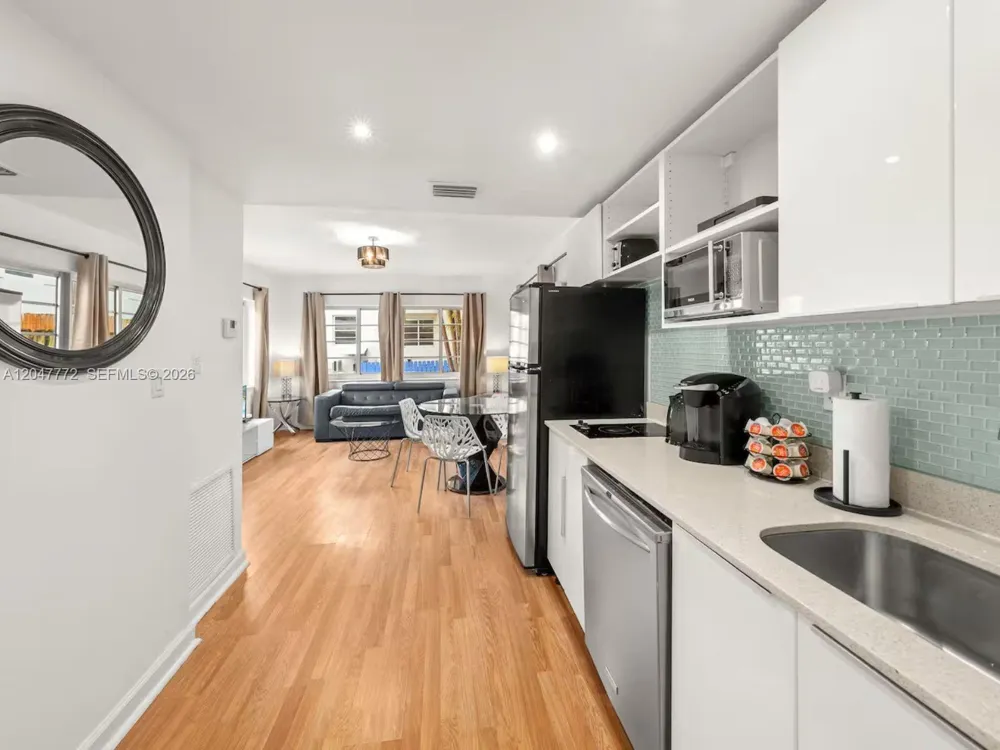 1032 Michigan Ave #C Miami Beach, FL 33139