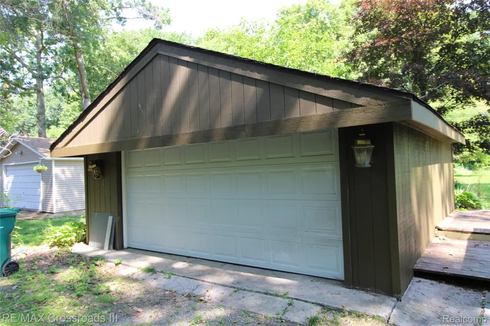 38550 Superior Street Romulus City, MI 48174