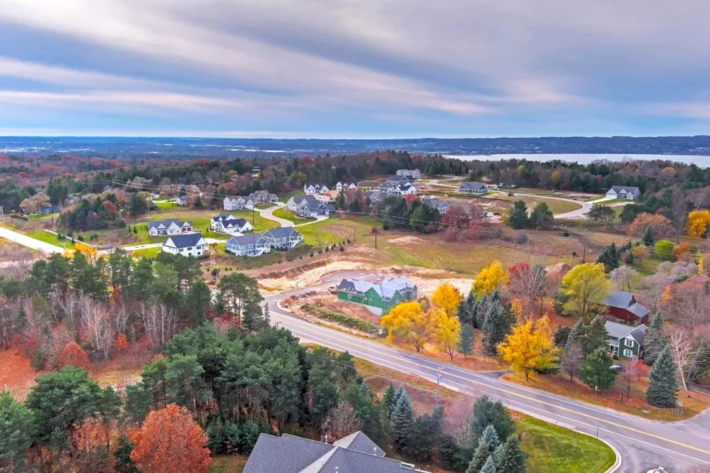 35 JoJack Run Peninsula Township, MI 49686