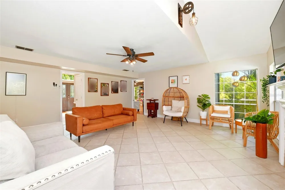 1311 OLYMPIA PARK CIRCLE Ocoee, FL 34761