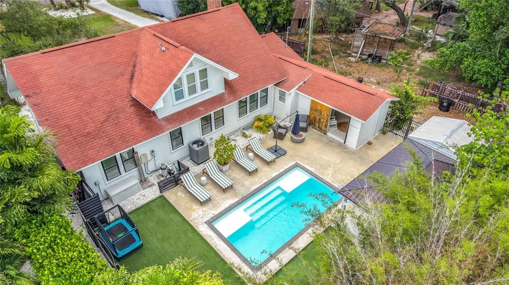 675 S VINCENT STREET Crystal Beach, FL 34681