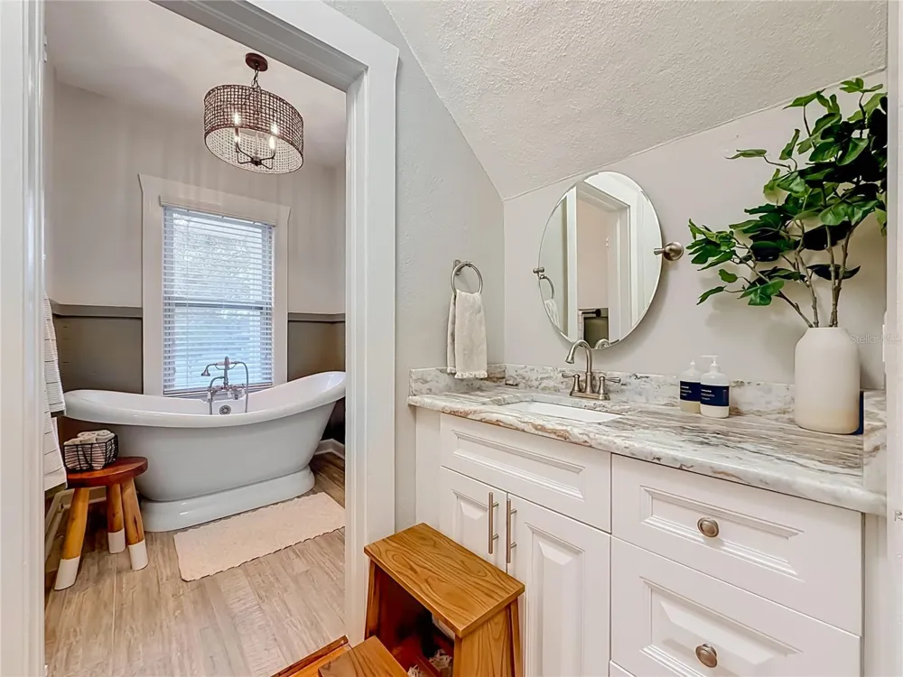 675 S VINCENT STREET Crystal Beach, FL 34681