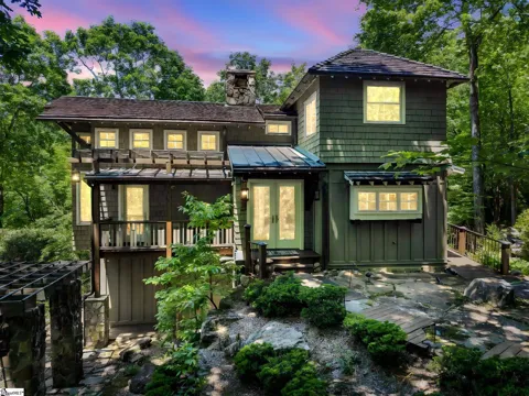 126 Columbine Way