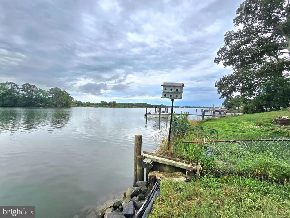 18800 MCKAYS BEACH ROAD Leonardtown, MD 20650