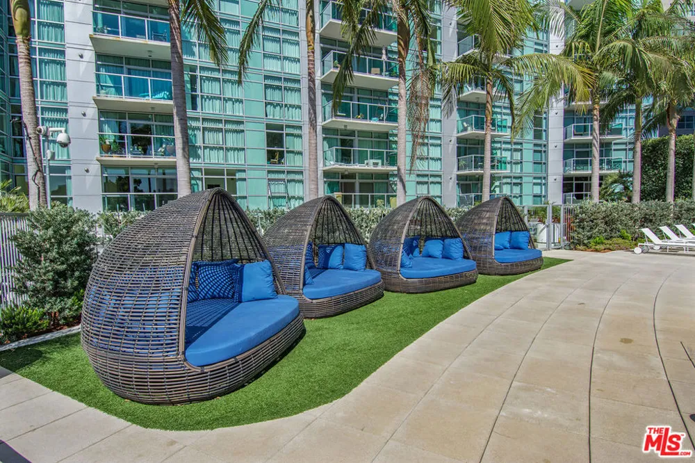 13700 Marina Pointe Drive #1431 Marina del Rey, CA 90292