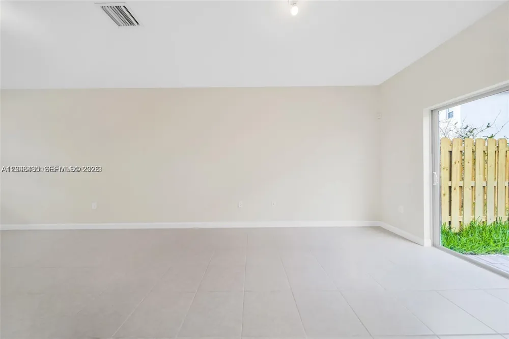 12918 NW 23rd Pl Miami, FL 33167