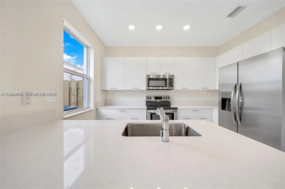 12918 NW 23rd Pl Miami, FL 33167