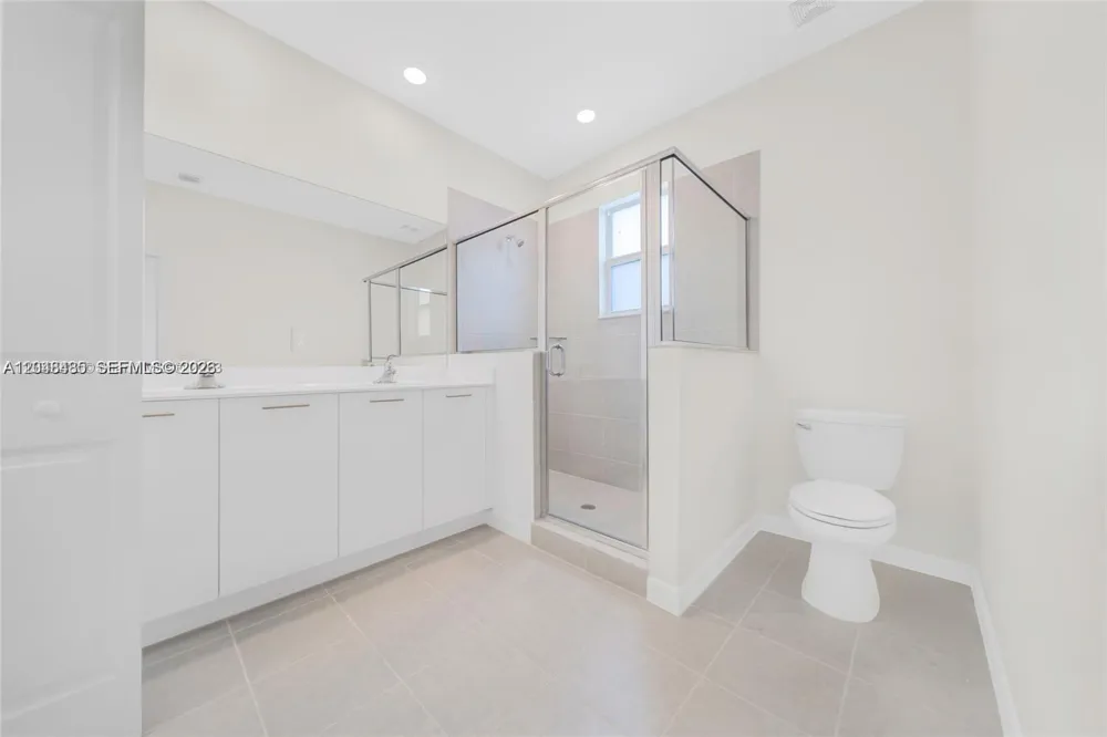 12918 NW 23rd Pl Miami, FL 33167