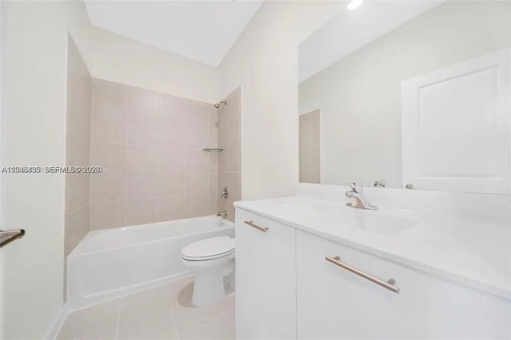 12918 NW 23rd Pl Miami, FL 33167