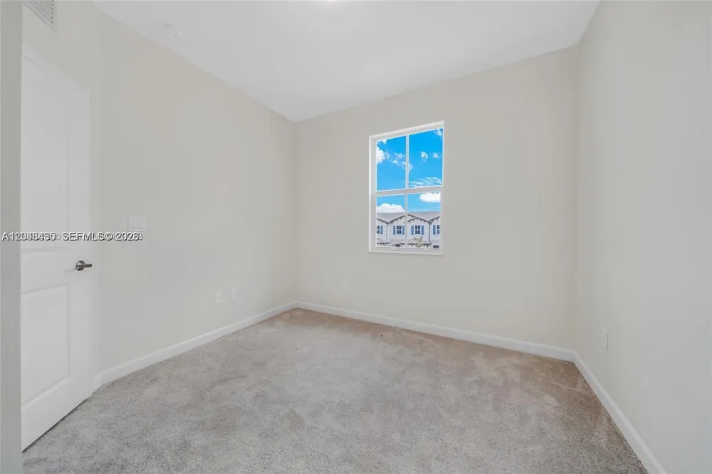 12918 NW 23rd Pl Miami, FL 33167