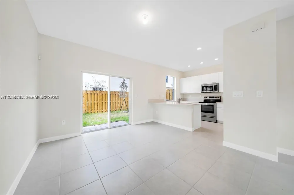 12918 NW 23rd Pl Miami, FL 33167