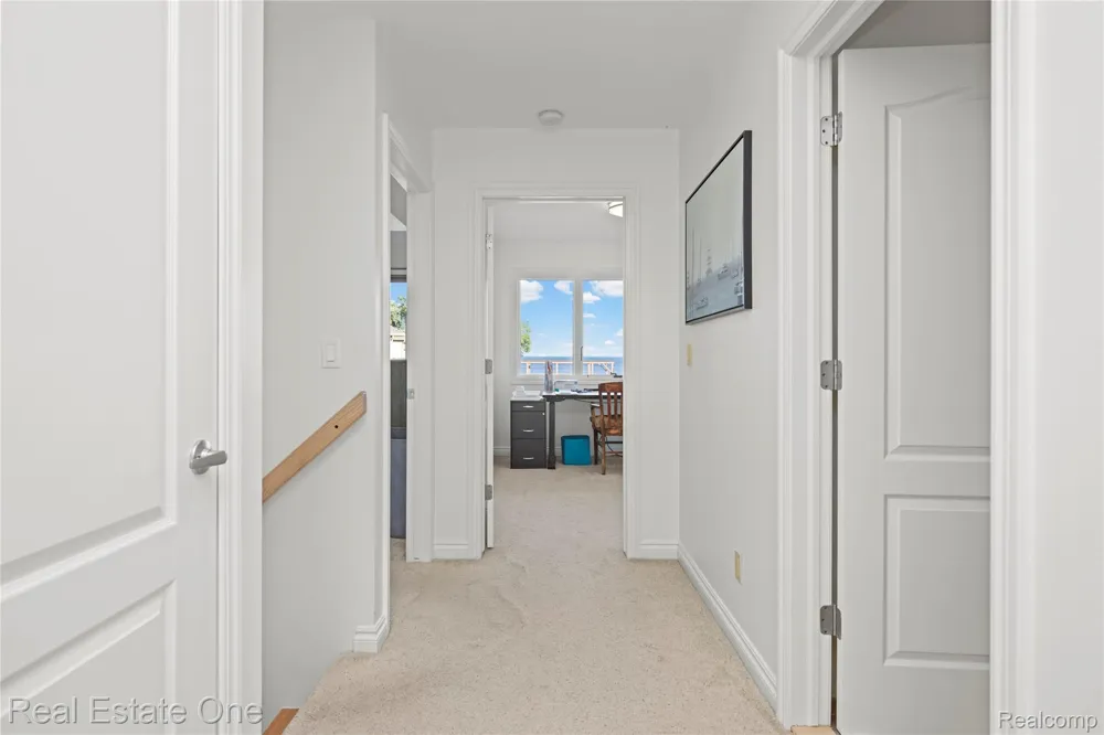 47630 Lorie Lane Chesterfield Township, MI 48047