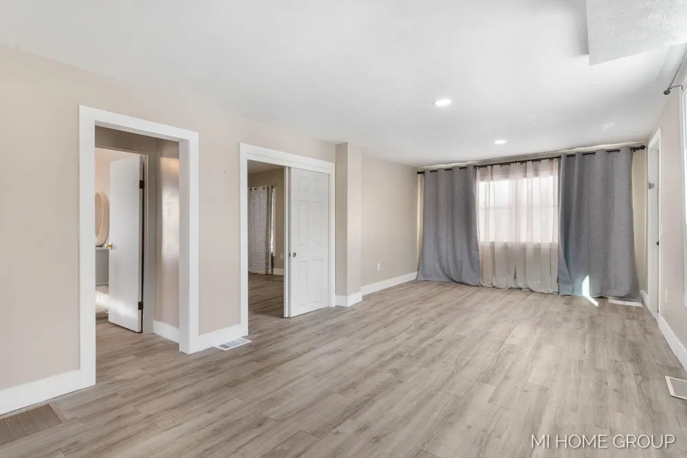 20449 W Howard City-Edmore Reynolds Township, MI 49329