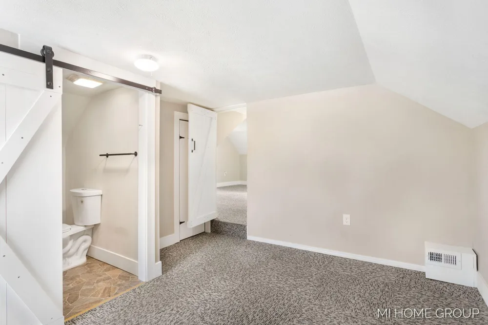 20449 W Howard City-Edmore Reynolds Township, MI 49329