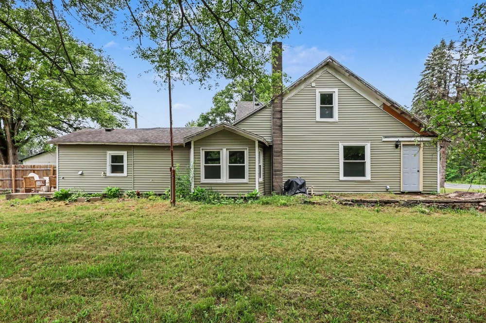 20449 W Howard City-Edmore Reynolds Township, MI 49329