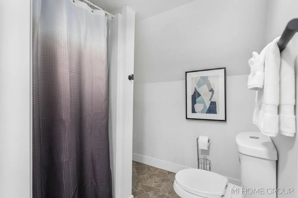 20449 W Howard City-Edmore Reynolds Township, MI 49329
