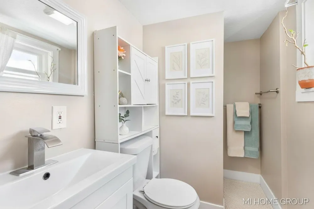 20449 W Howard City-Edmore Reynolds Township, MI 49329