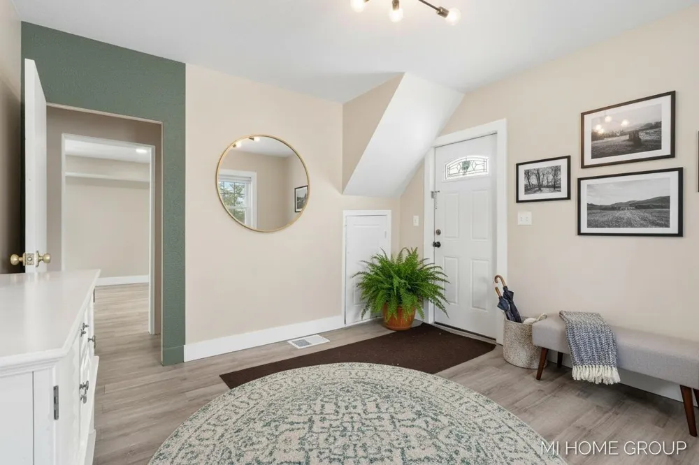 20449 W Howard City-Edmore Reynolds Township, MI 49329