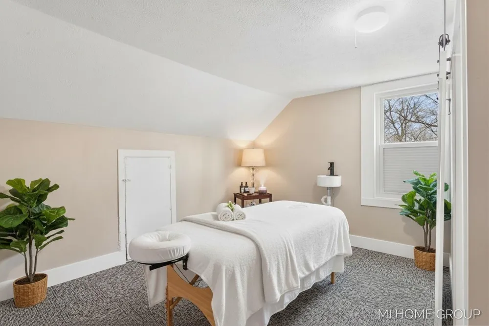 20449 W Howard City-Edmore Reynolds Township, MI 49329