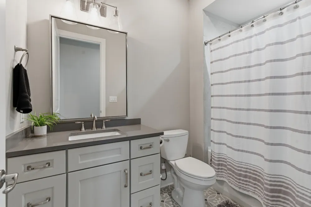 1024 Club View Drive #B301 Gallatin, TN 37066