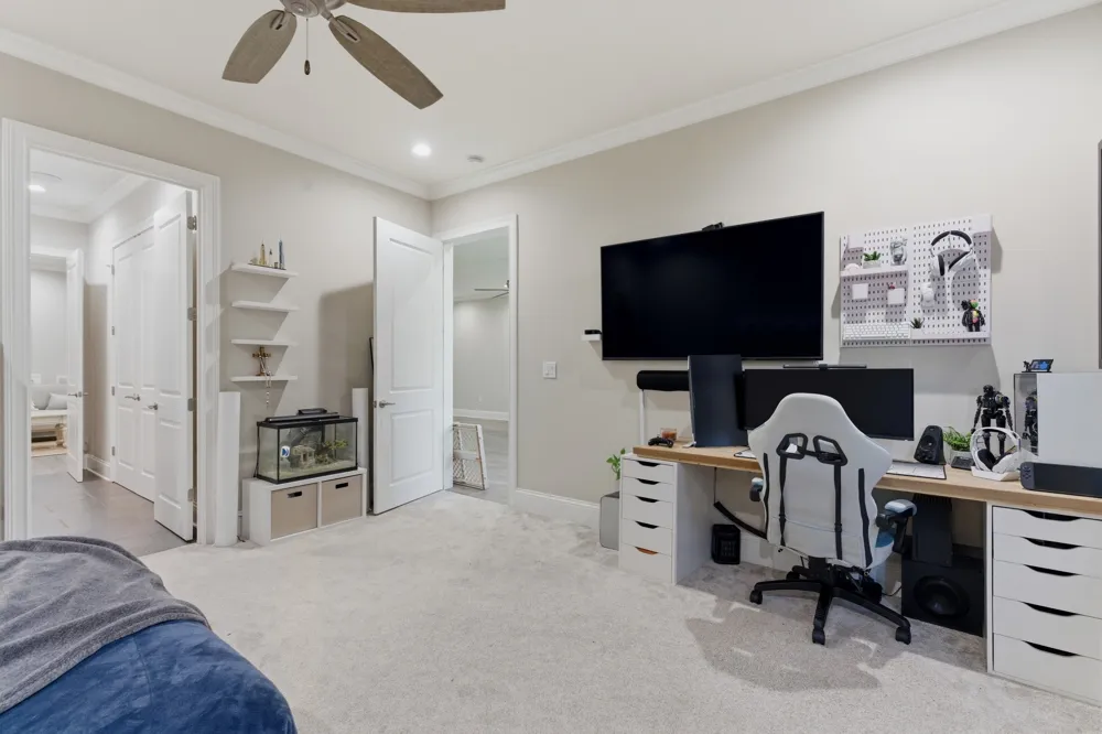 1024 Club View Drive #B301 Gallatin, TN 37066