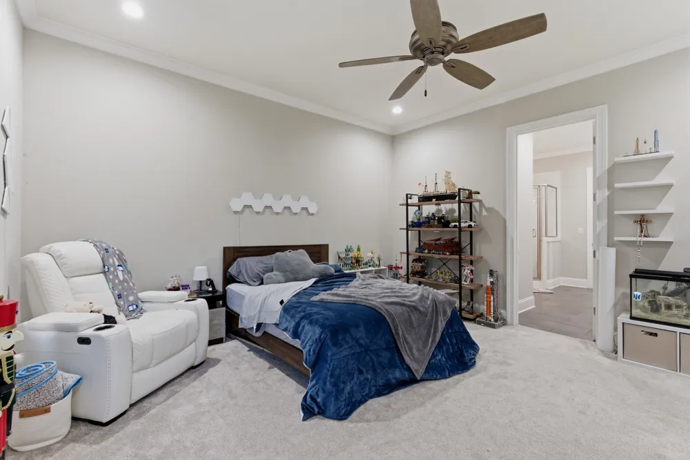 1024 Club View Drive #B301 Gallatin, TN 37066