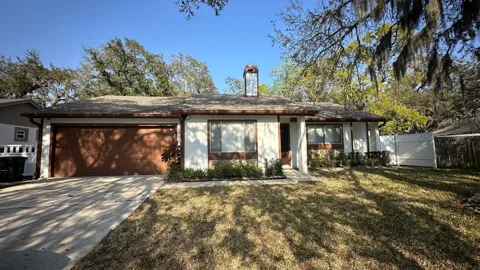102 WINDING RIDGE DRIVE