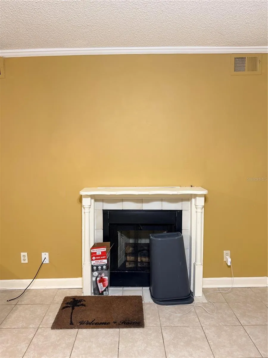 345 FORESTWAY CIRCLE #107 Altamonte Springs, FL 32701