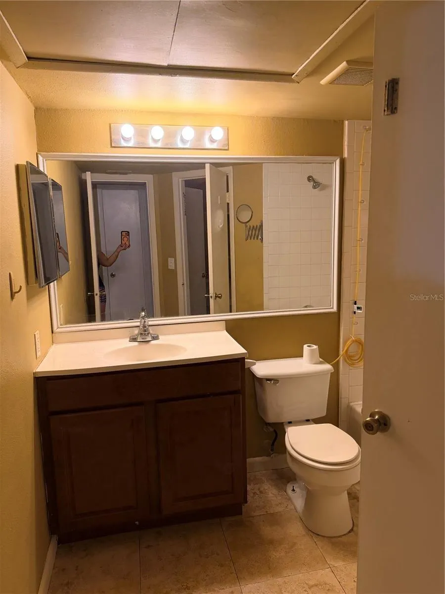 345 FORESTWAY CIRCLE #107 Altamonte Springs, FL 32701