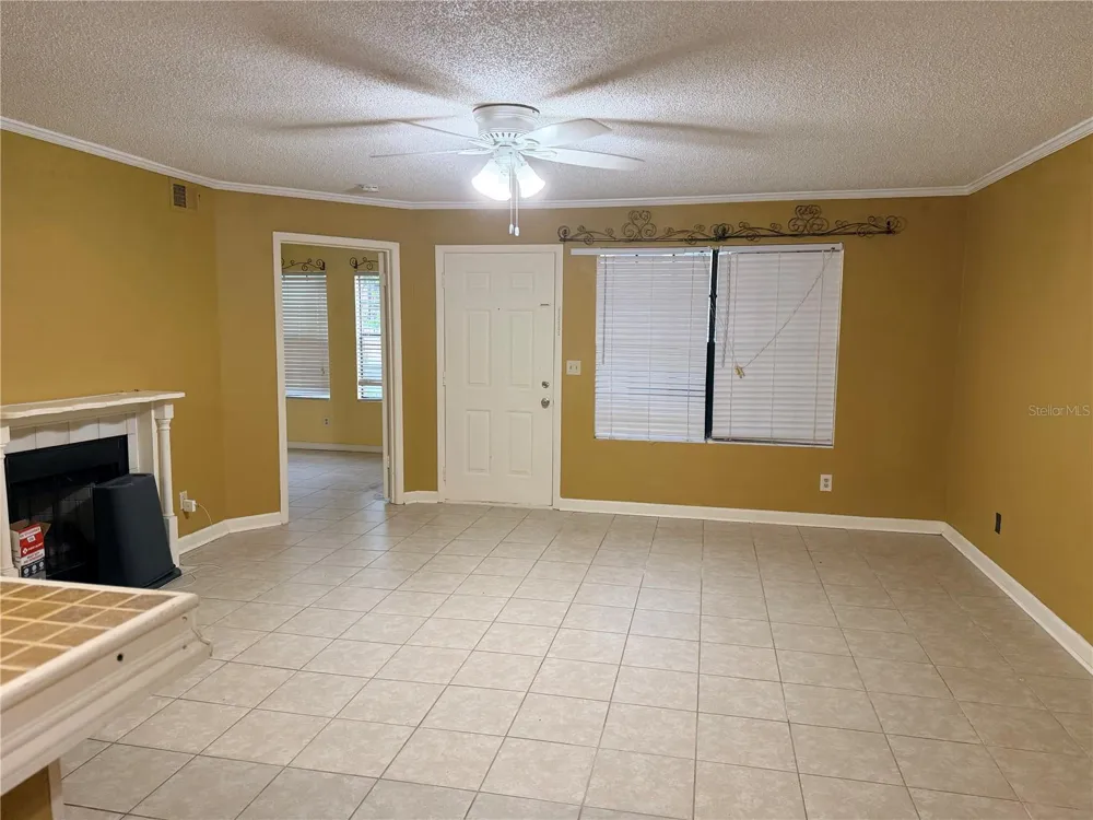 345 FORESTWAY CIRCLE #107 Altamonte Springs, FL 32701