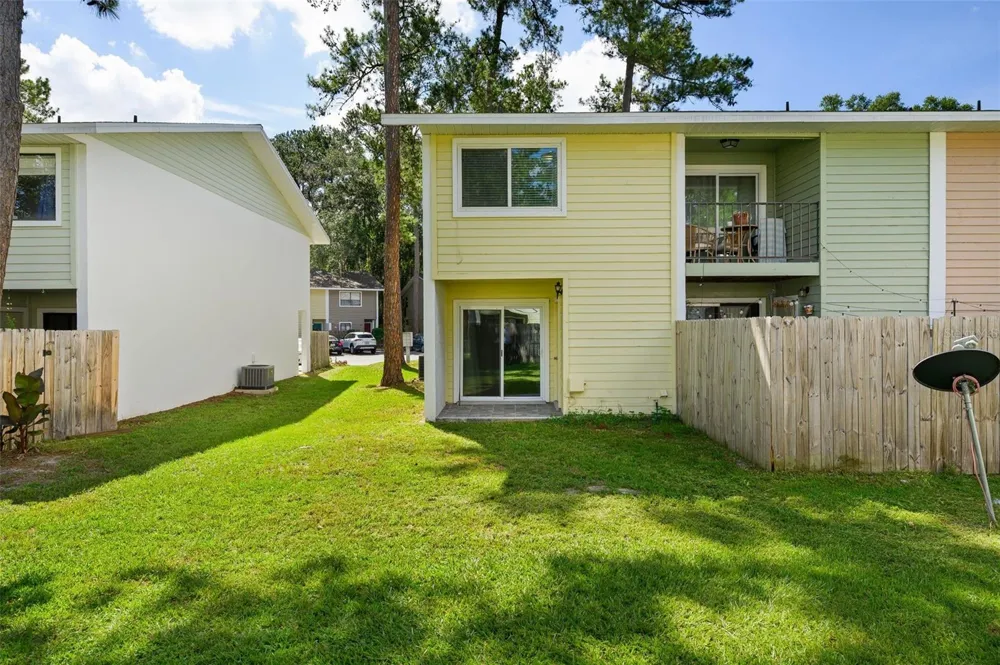 2132 SW 39TH DRIVE Gainesville, FL 32607