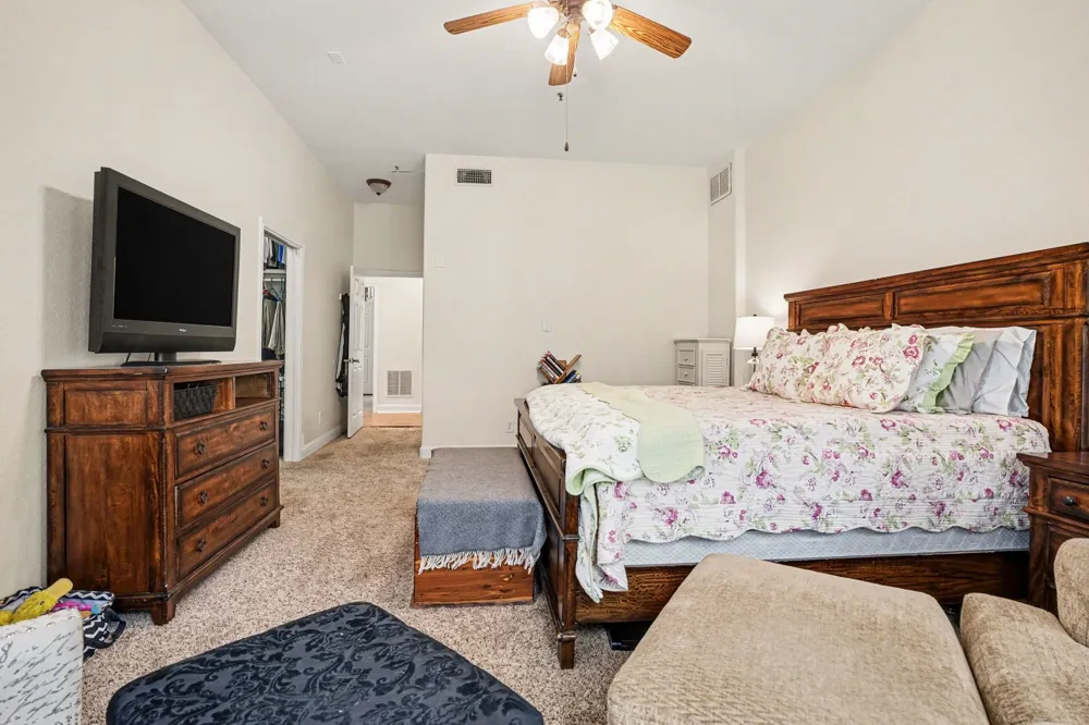 7700 Farm Village Road Scurry, TX 75158
