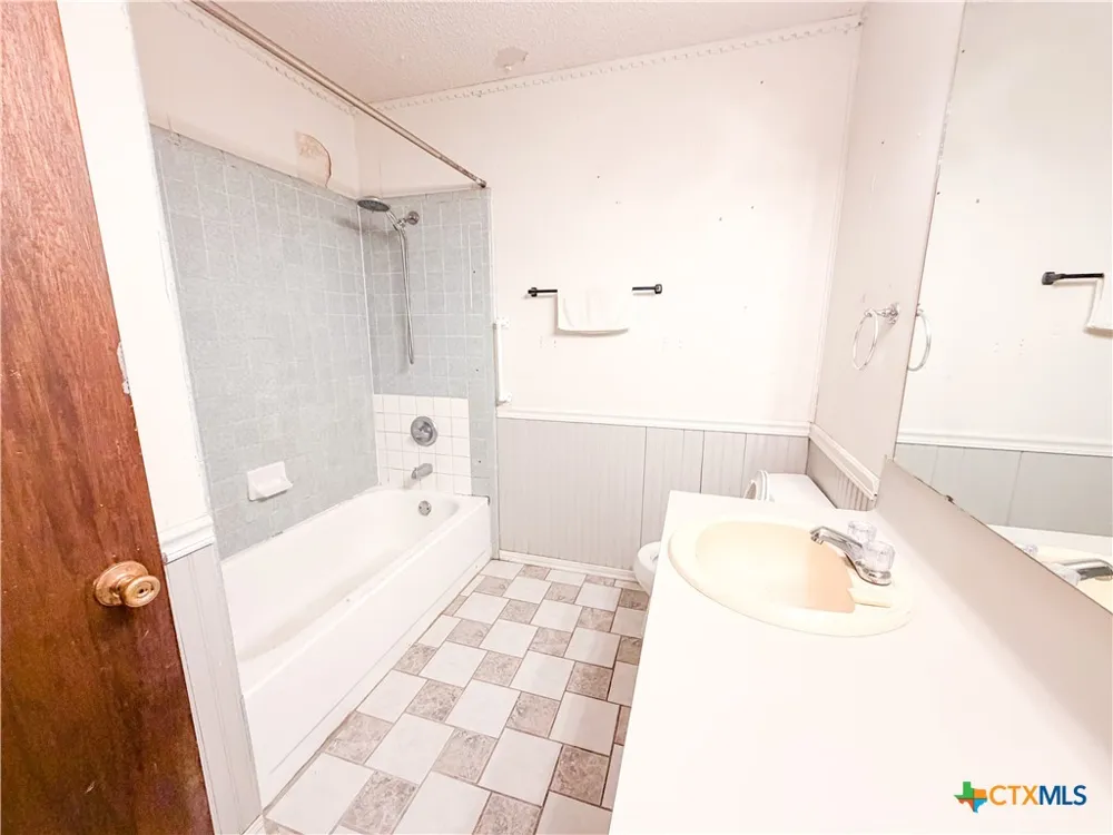 3125 SIKES DRIVE Kempner, TX 76539