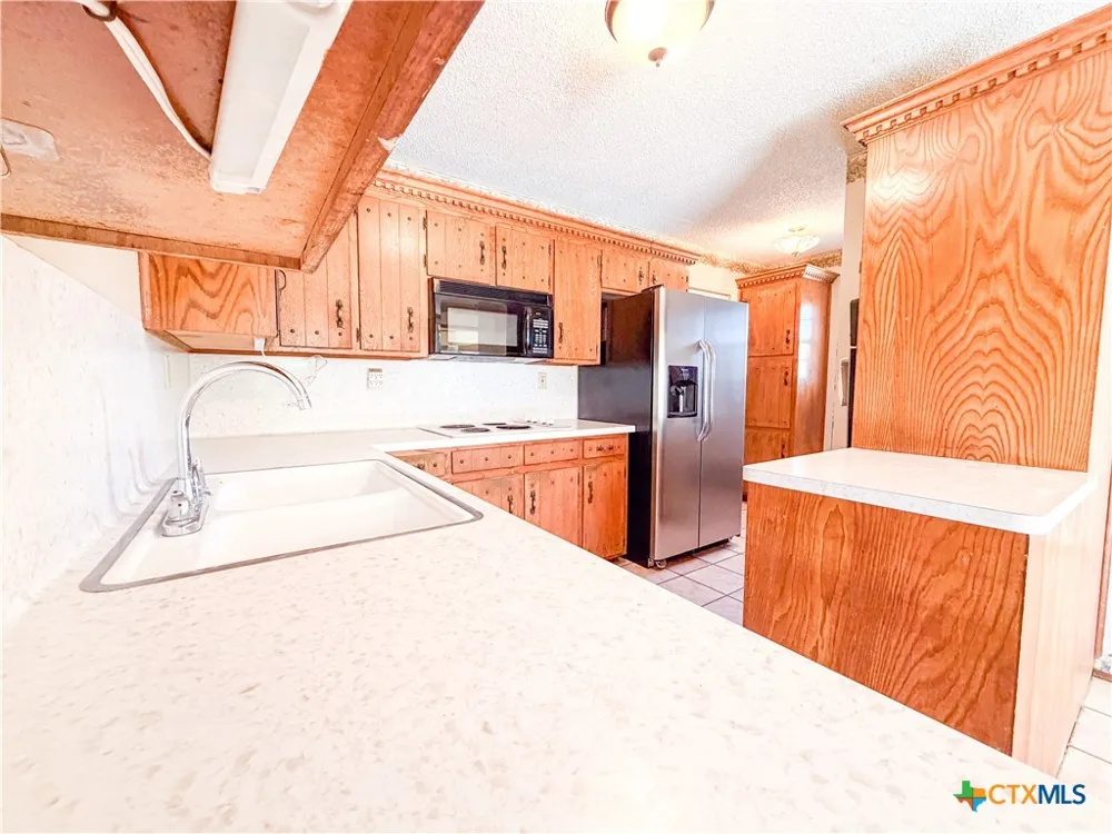 3125 SIKES DRIVE Kempner, TX 76539