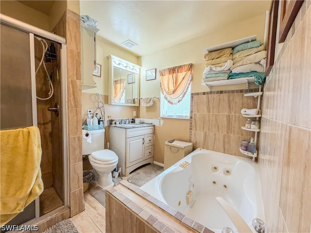 Outer Drive Naples, FL 34112