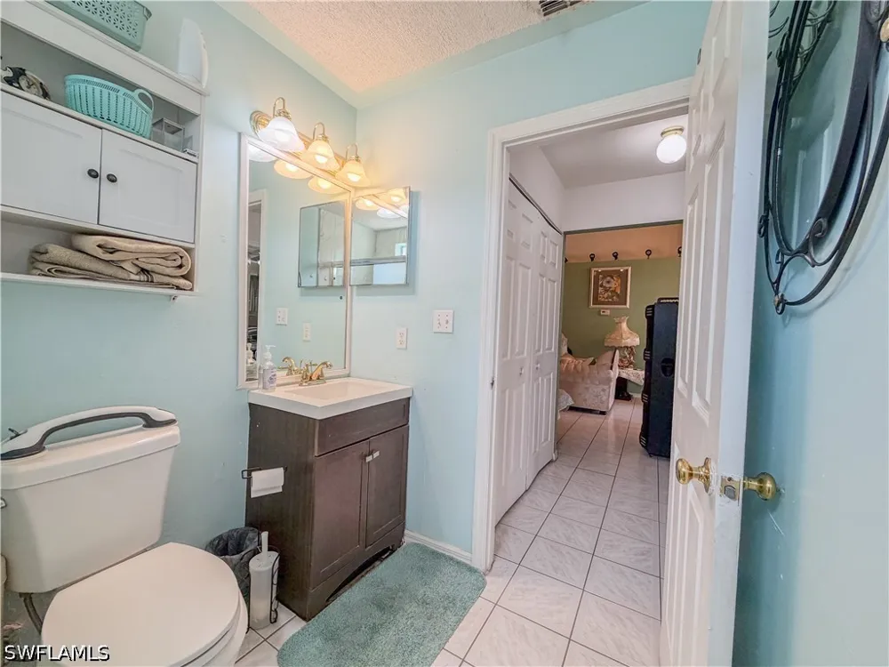 Outer Drive Naples, FL 34112