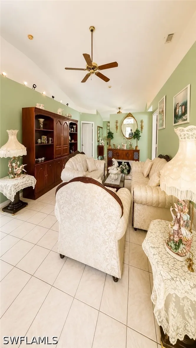 Outer Drive Naples, FL 34112