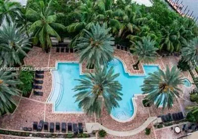 17125 Bay Rd #3113 Sunny Isles Beach, FL 33160