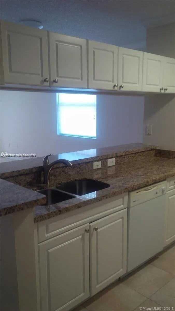 17125 Bay Rd #3113 Sunny Isles Beach, FL 33160