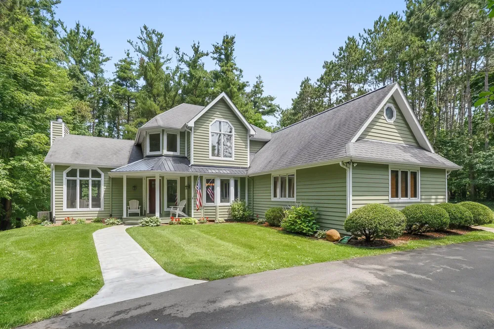 8120 Glenwynd Drive Texas Charter Township, MI 49009