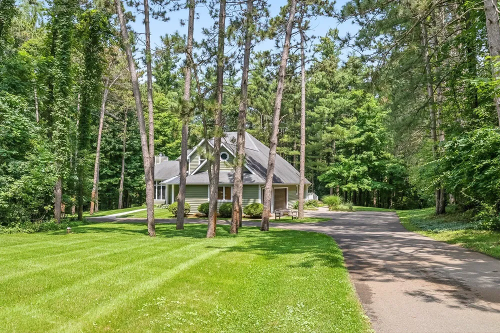 8120 Glenwynd Drive Texas Charter Township, MI 49009