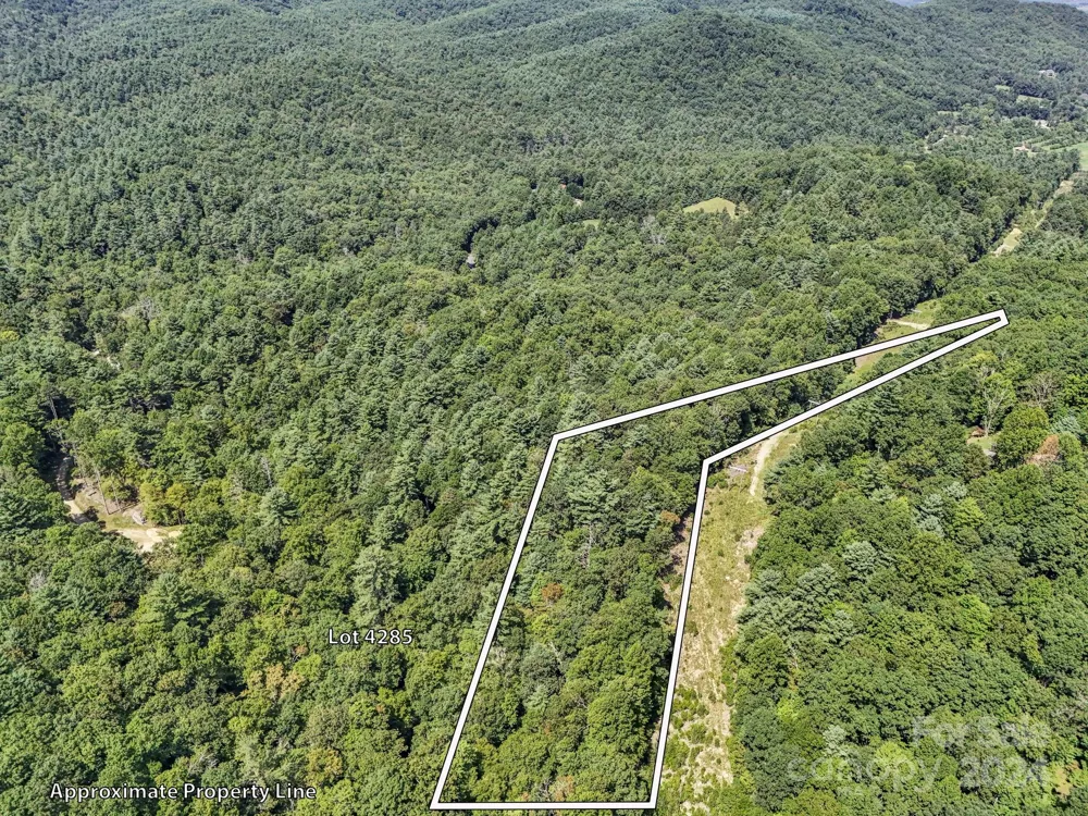 SR1196-A Evans Road Hendersonville, NC 28739