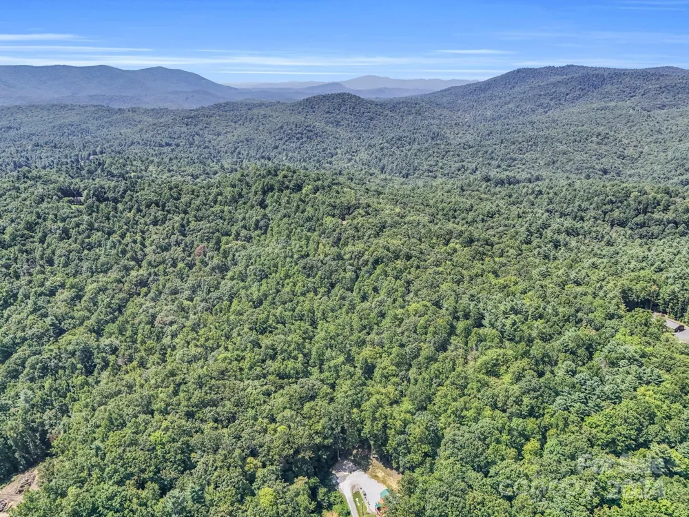 SR1196-A Evans Road Hendersonville, NC 28739