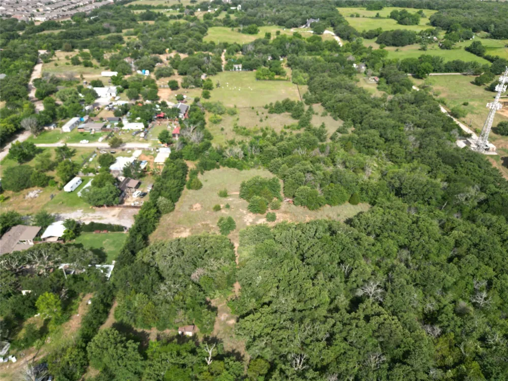 3940 Swisher Road Denton, TX 76208