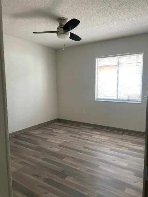 1100 LOWRY AVENUE #33 Lakeland, FL 33801