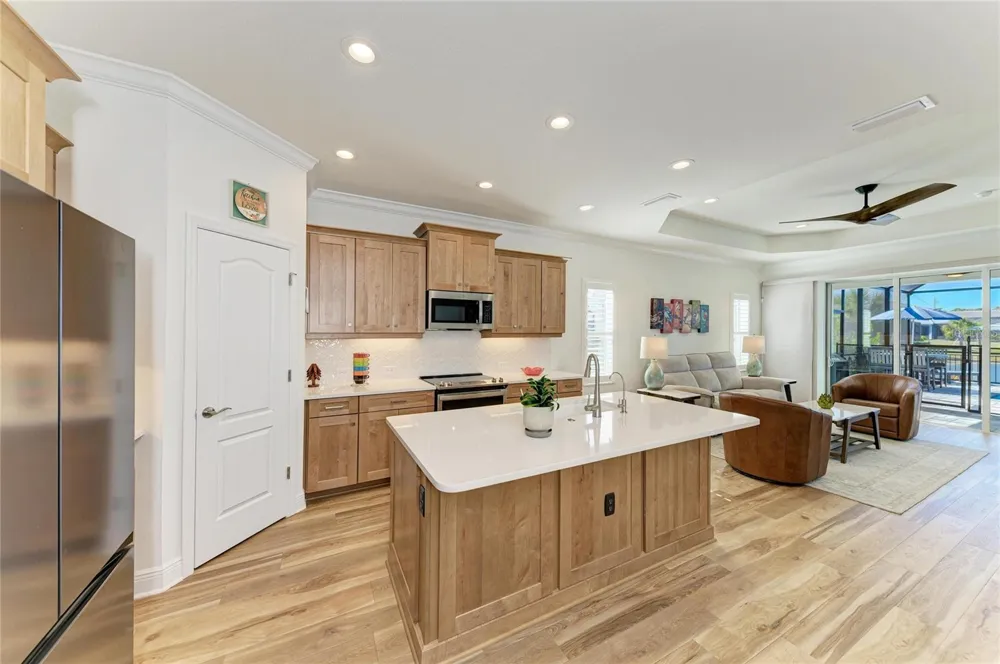 9920 CRYSTAL ISLE CIRCLE Sarasota, FL 34241