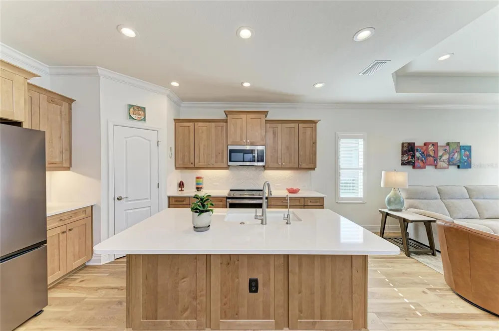 9920 CRYSTAL ISLE CIRCLE Sarasota, FL 34241