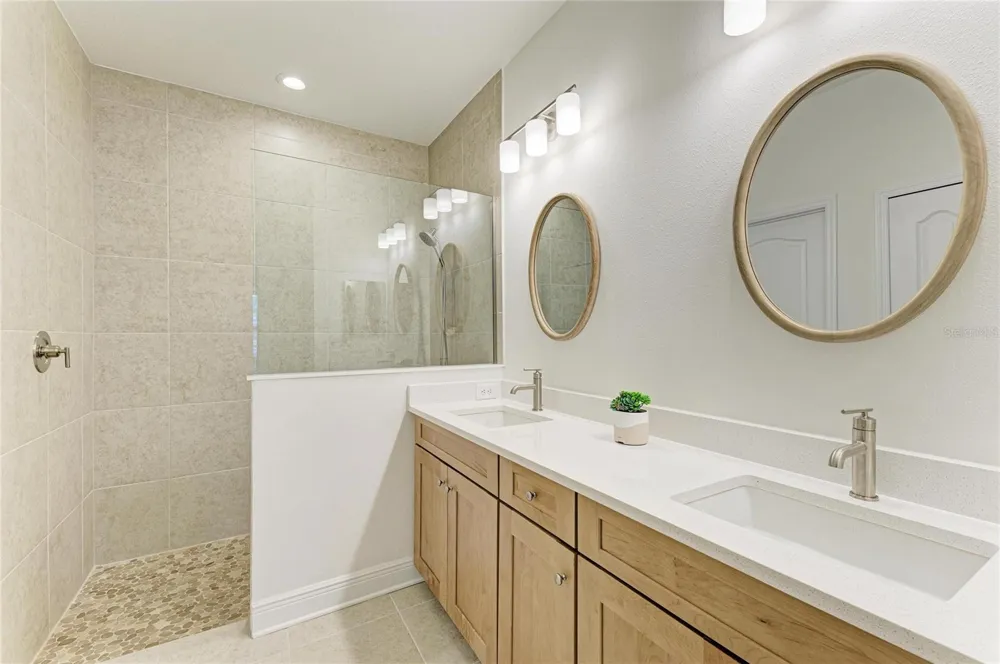 9920 CRYSTAL ISLE CIRCLE Sarasota, FL 34241