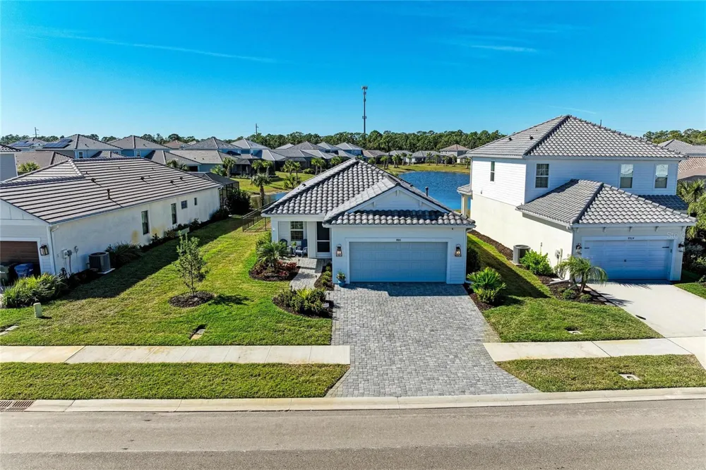 9920 CRYSTAL ISLE CIRCLE Sarasota, FL 34241