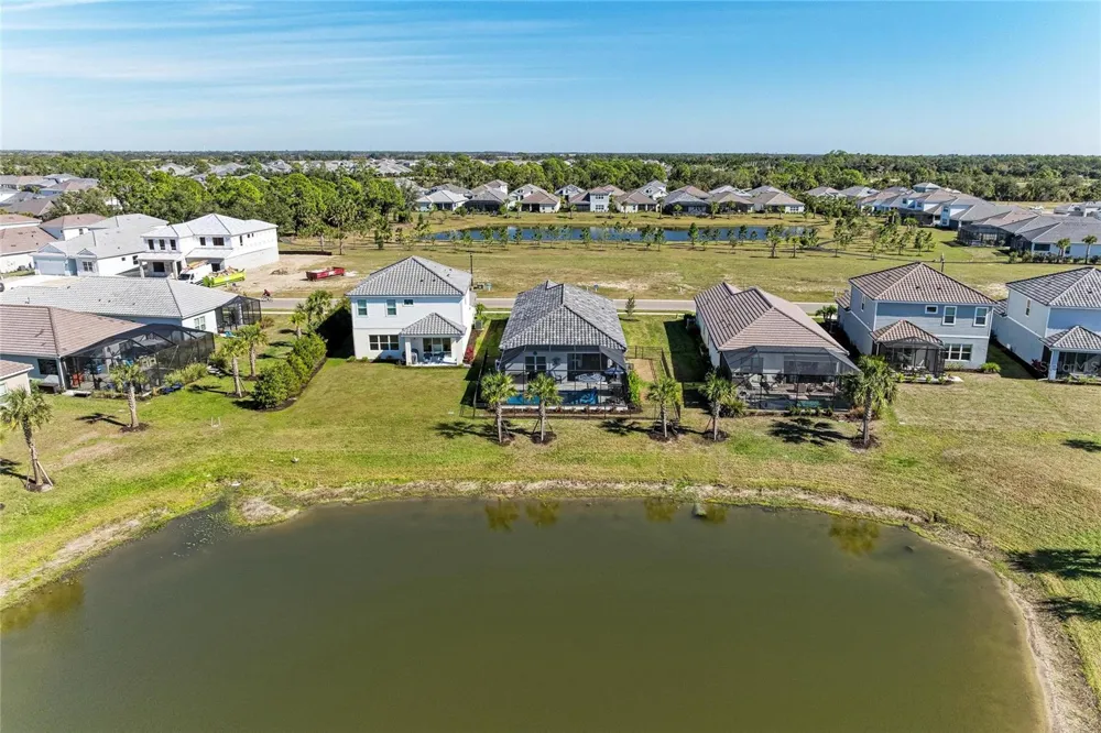 9920 CRYSTAL ISLE CIRCLE Sarasota, FL 34241